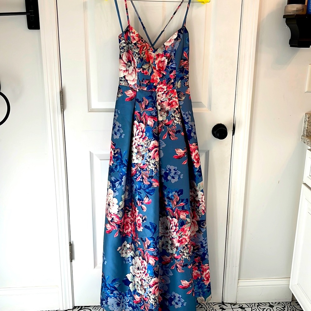 Eliza J floral print sweetheart neckline dress